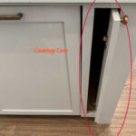 💥 Le (Tristement Secret) Truc des 3 Feuilles dans l’Eau de Nettoyage 🌿 (ASTUCE INCROYABLE)