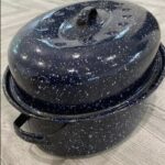 Comment éliminer la moisissure dans votre maison — et surtout l’empêcher de revenir