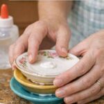 Sublimer son jardin avec des dalles de pierre et du gravier : l’élégance naturelle qui transforme un simple extérieur en espace apaisant et structuré